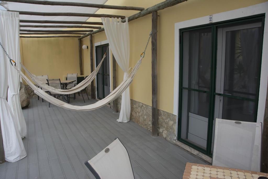 The Fig Boutique Suites Salir de Porto Экстерьер фото