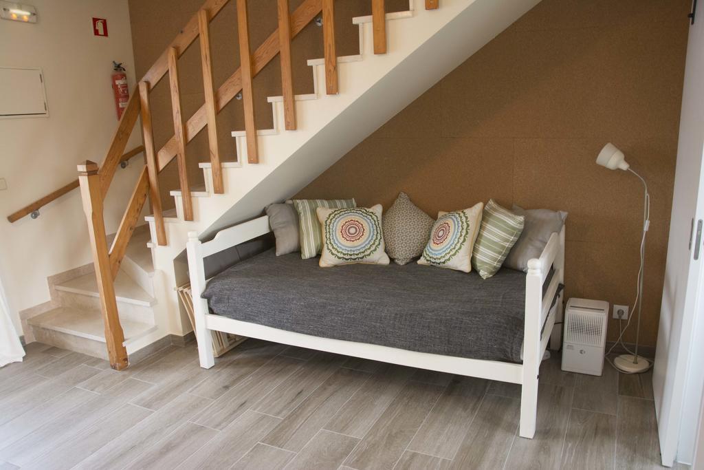 The Fig Boutique Suites Salir de Porto Экстерьер фото